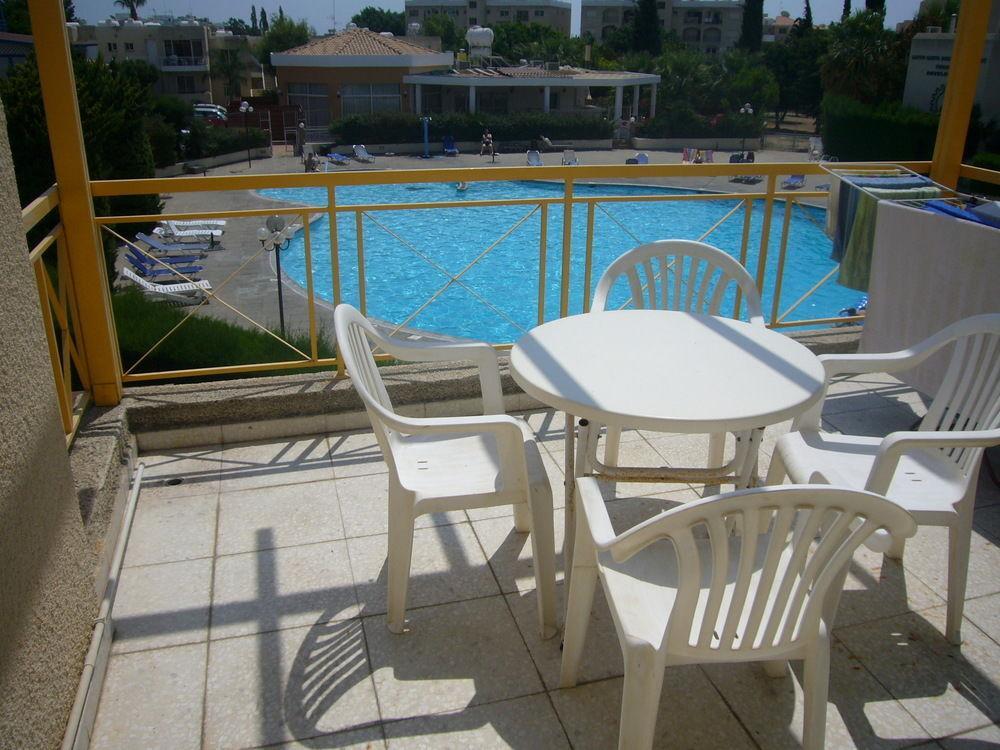 Santa Barbara Complex Apartment Limassol Bagian luar foto