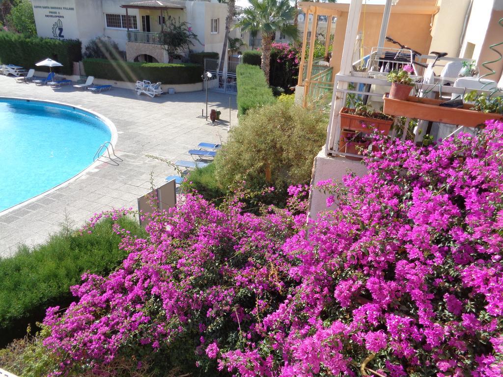 Santa Barbara Complex Apartment Limassol Bagian luar foto
